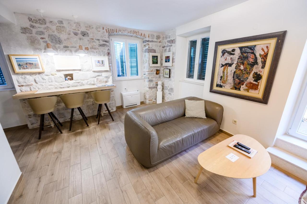 Apartmani Art Karampana Kotor Kültér fotó