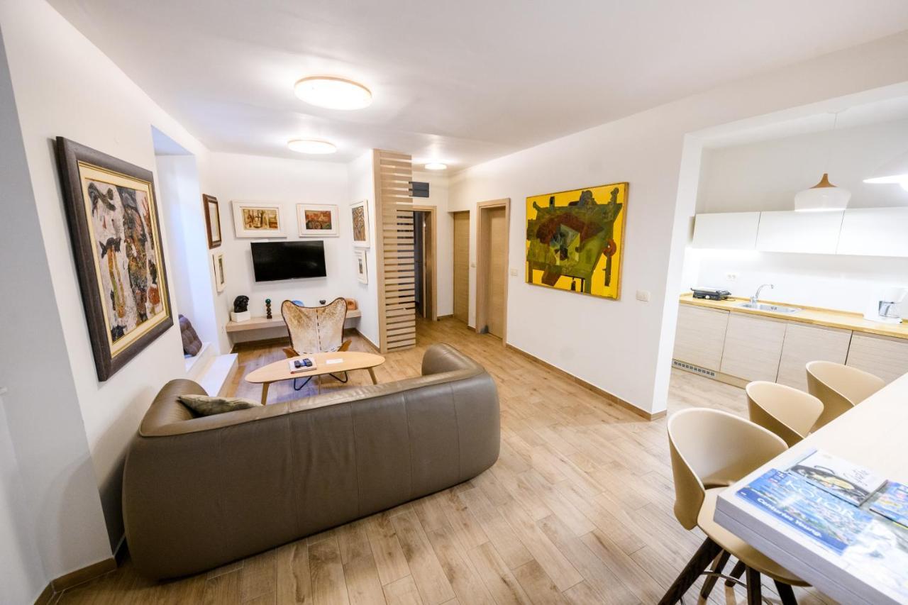 Apartmani Art Karampana Kotor Kültér fotó