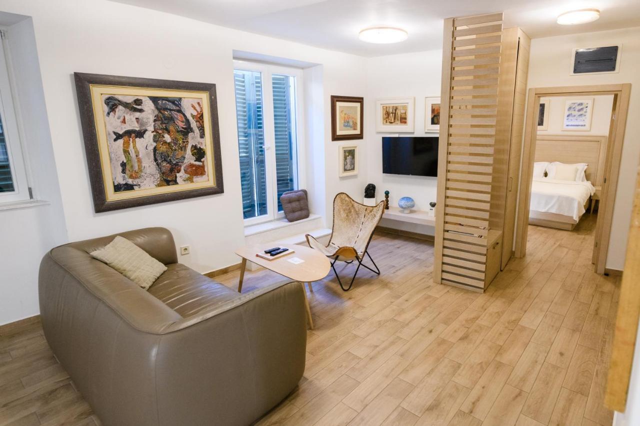 Apartmani Art Karampana Kotor Kültér fotó