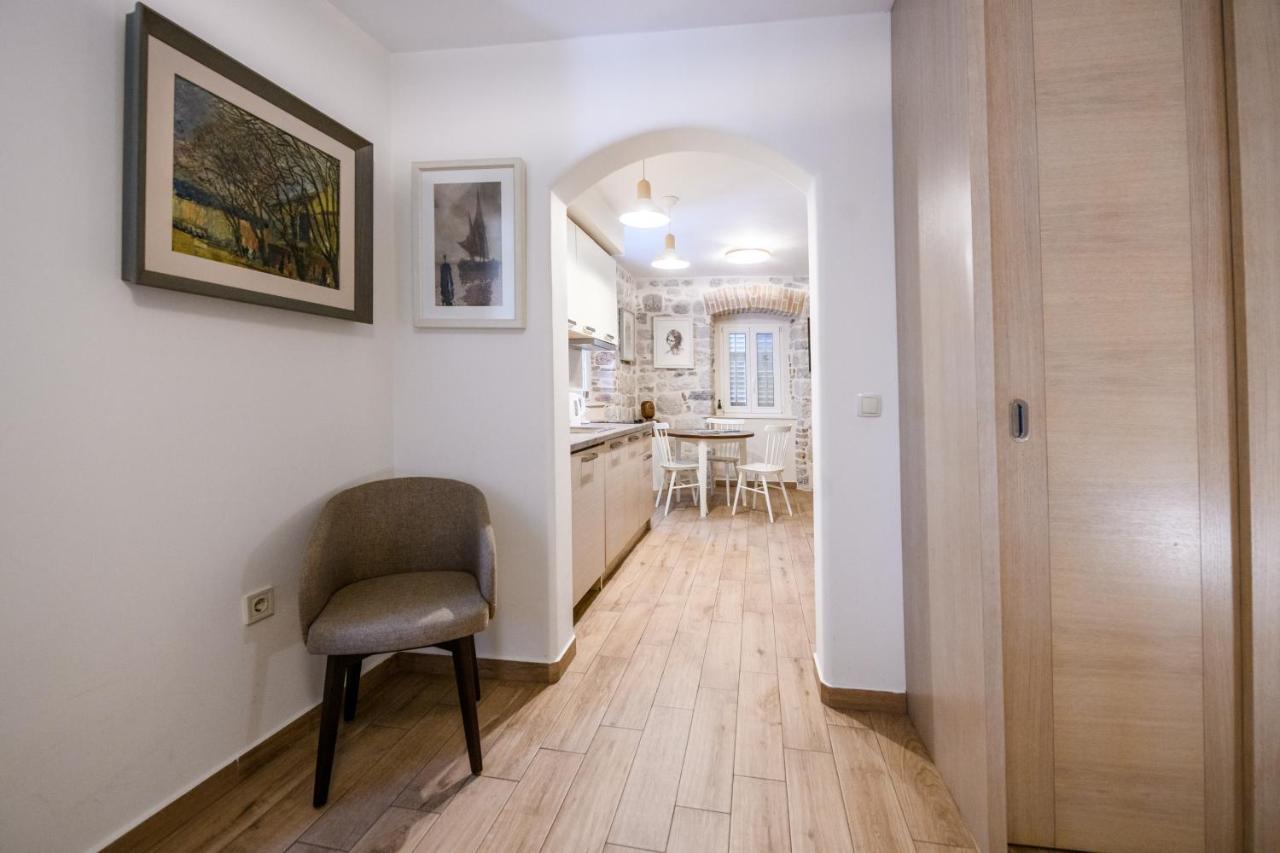 Apartmani Art Karampana Kotor Kültér fotó