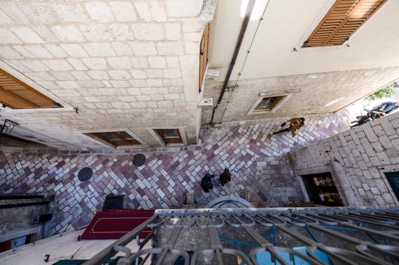 Apartmani Art Karampana Kotor Kültér fotó