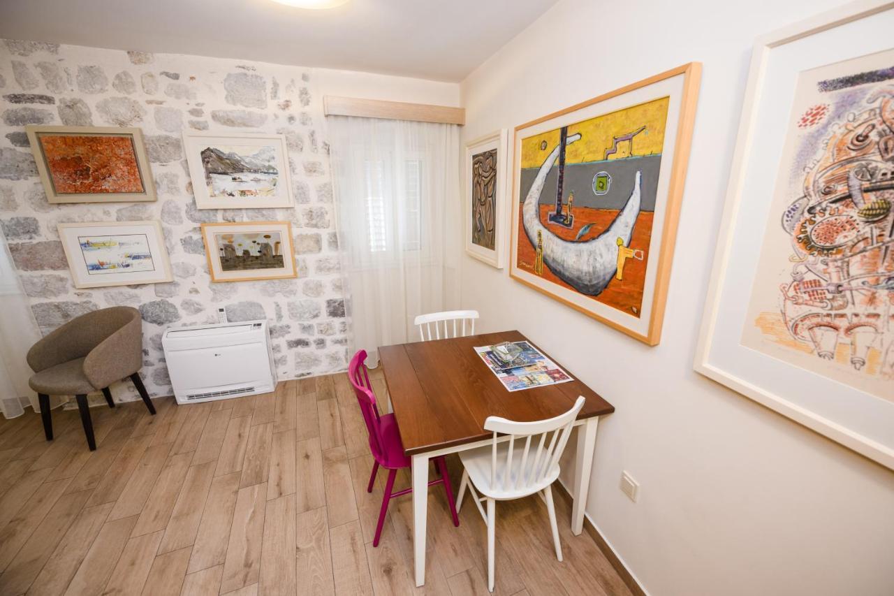 Apartmani Art Karampana Kotor Kültér fotó