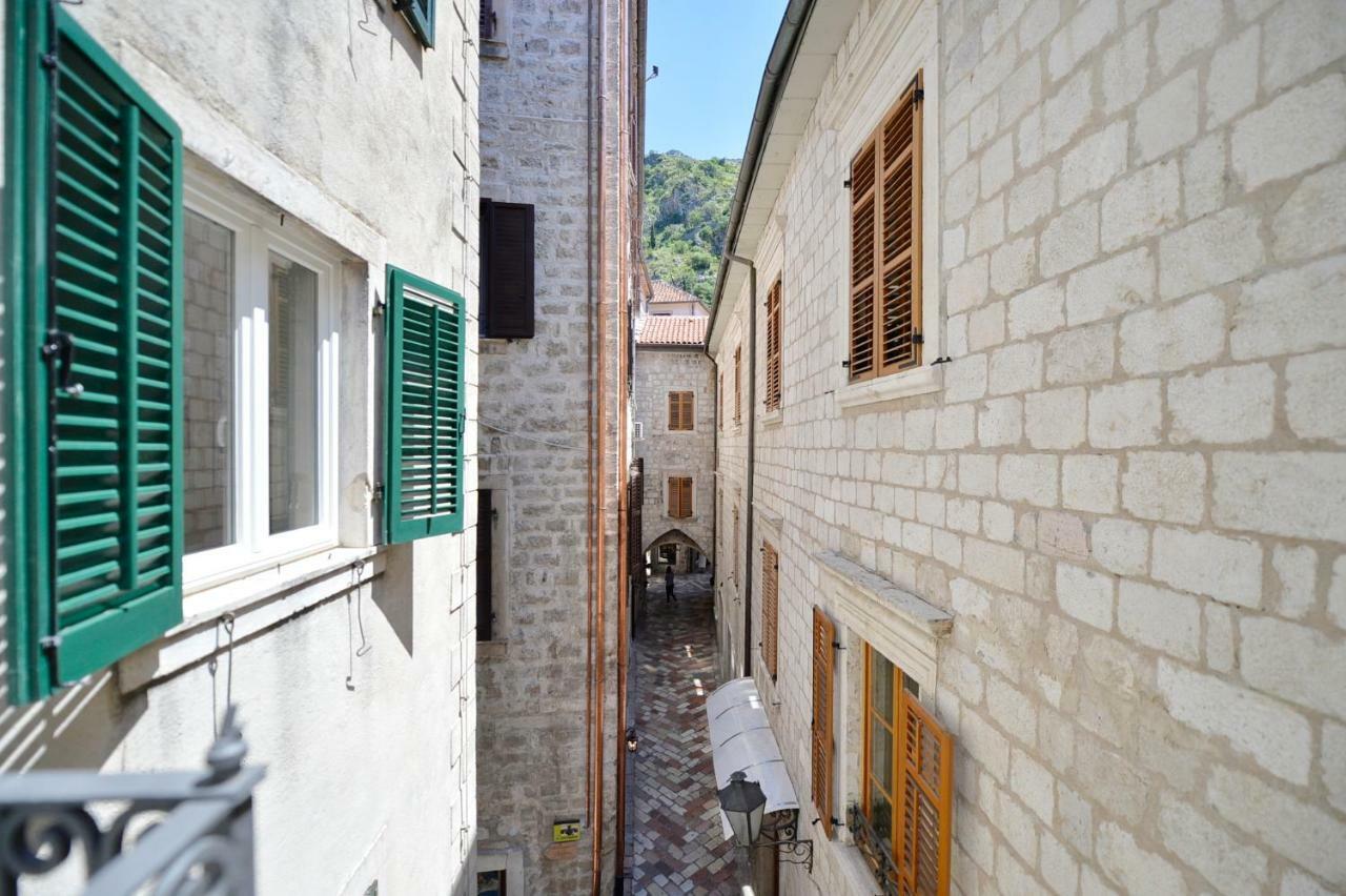 Apartmani Art Karampana Kotor Kültér fotó